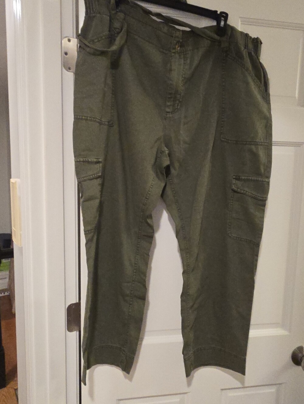 NWT Old Navy Olive Green Cargo Pants Size XL